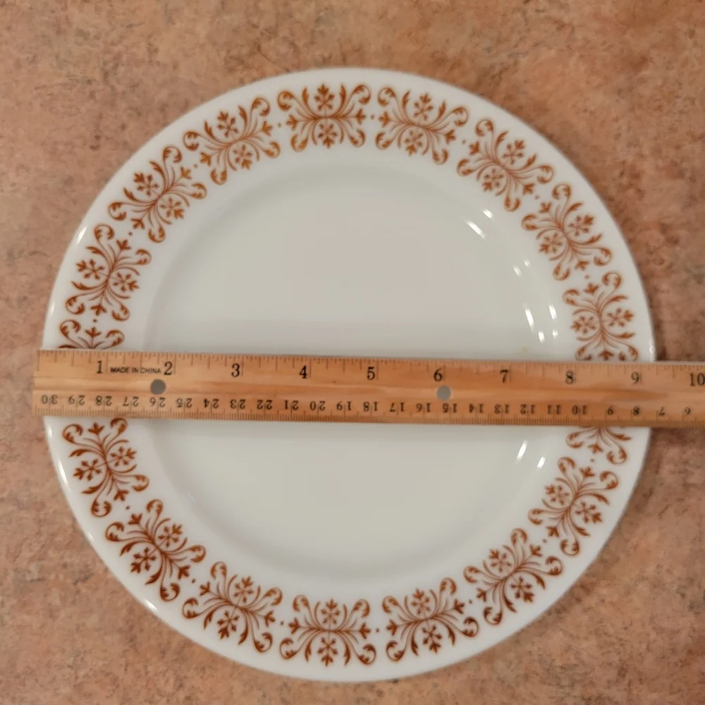 Vintage PYREX Copper Filigree Dinner Plate !~ VGUC ~ Retro!